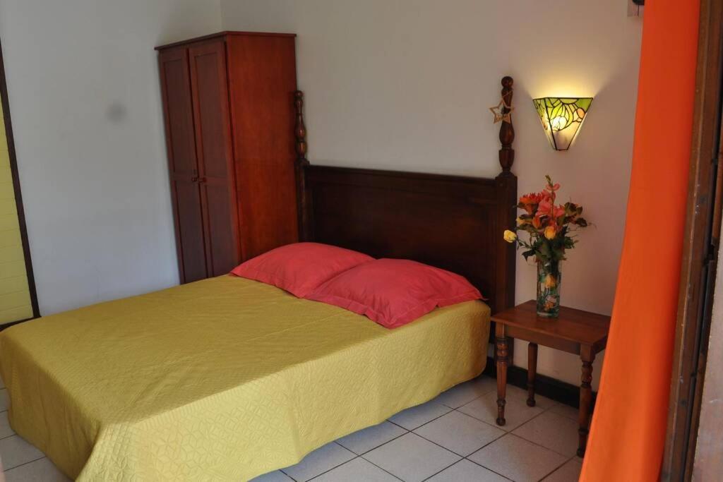 Appartement Populaire Sainte-Anne Bagian luar foto